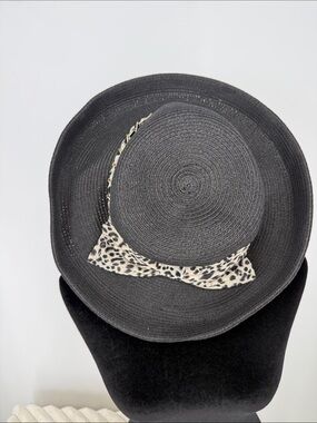 Sun & Sand Women’s Black Sun Hat with Leopard Bow